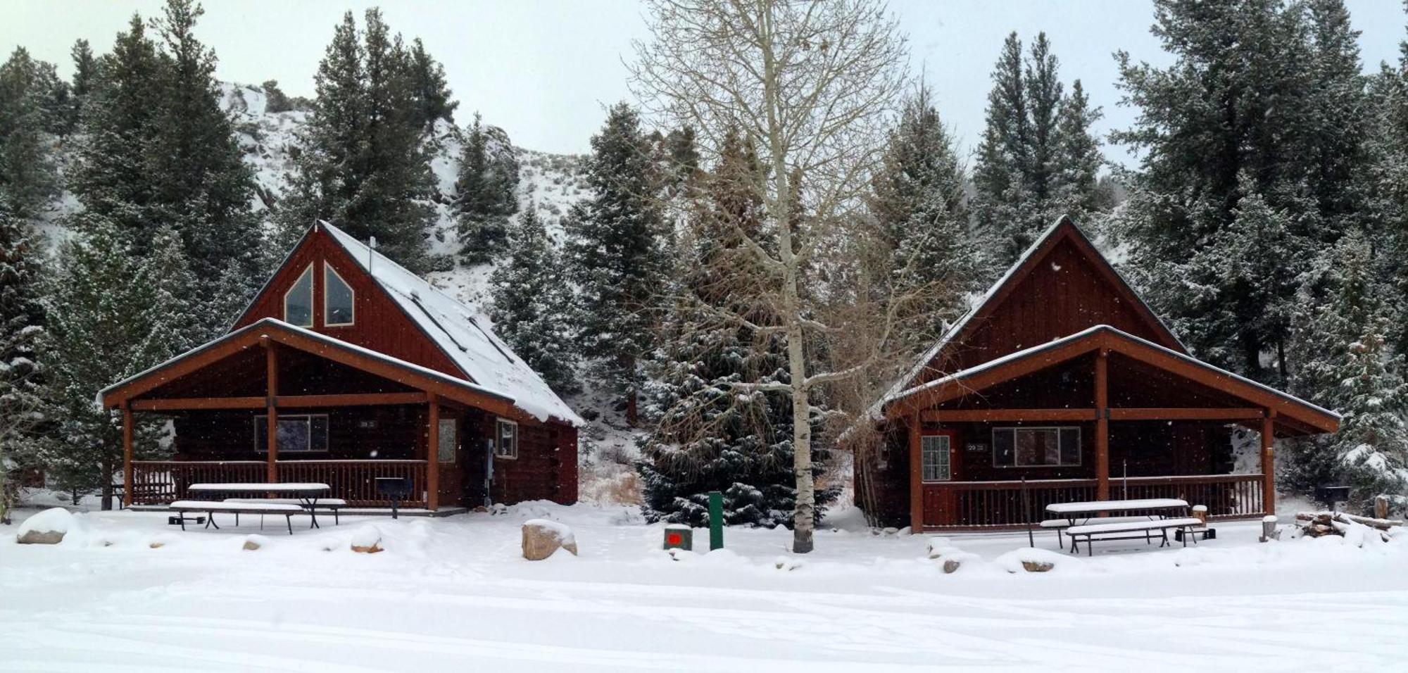 Cabin 28 Almont Bagian luar foto